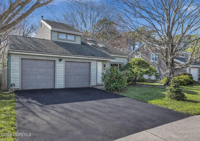 2nd image of 521 Dorothy Pl, Brick, NJ 08723 | MLS# 22618696