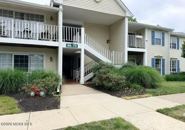 Homes for sale in Tinton Falls, NJ | 70 Players Cir, Tinton Falls, NJ 07724 | MLS# 22617735
