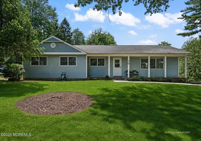 Homes for sale in Manalapan, NJ | 10 Washingtons Advance, Manalapan, NJ 07726 | MLS# 22618665