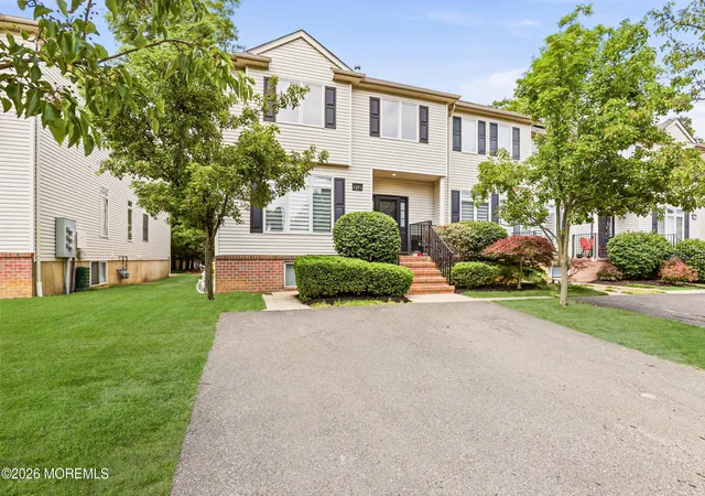 Photo 3 of Single family home for sale at 27 Windermere St, Lakewood, NJ 08701 | MLS# 22617684 | Listing updated on 2026-06-19