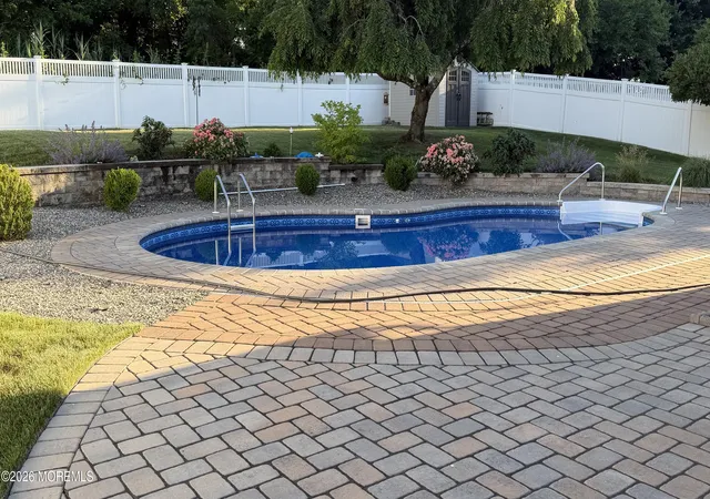 4th image of 20 Bayberry Dr, Holmdel, NJ 07733 | MLS# 22617725