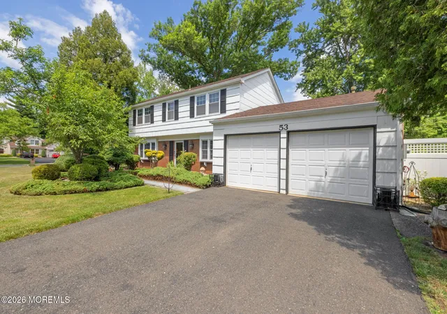 Homes for sale in Manalapan, NJ | 53 Maxwell Ln, Manalapan, NJ 07726 | MLS# 22620391
