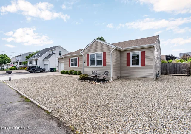 Homes for sale in Beachwood, NJ | 1516 Mizzen Ave, Beachwood, NJ 08722 | MLS# 22617817