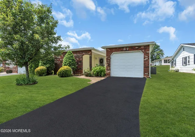 4th image of 67 Blake Cir, Brick, NJ 08724 | MLS# 22617858