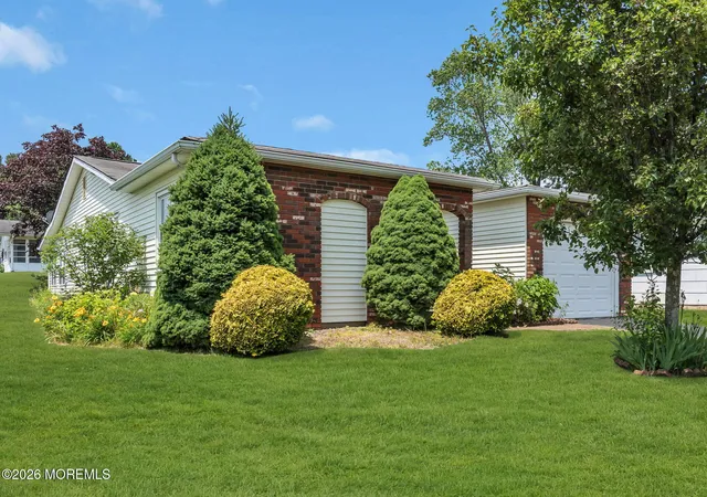5th image of 67 Blake Cir, Brick, NJ 08724 | MLS# 22617858