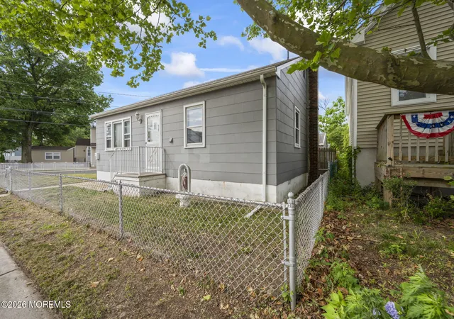 Homes for sale in Keansburg, NJ | 21 N Shore St, Keansburg, NJ 07734 | MLS# 22617949