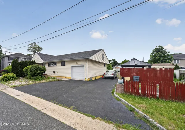 Homes for sale in Cliffwood, NJ | 101 Marjorie St, Cliffwood, NJ 07721 | MLS# 22617907