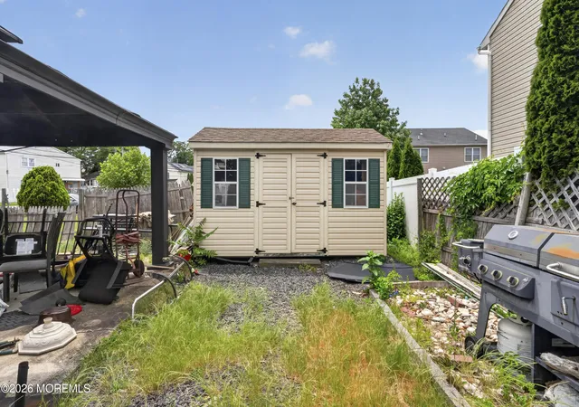 Homes for sale in Cliffwood, NJ | 101 Marjorie St, Cliffwood, NJ 07721 | MLS# 22617907