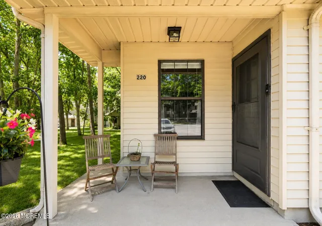 Photo 2 of Sale Pending at 220 Azalea Cir, Jackson, NJ 08527 | MLS# 22617927 | Listing updated on 2026-08-31