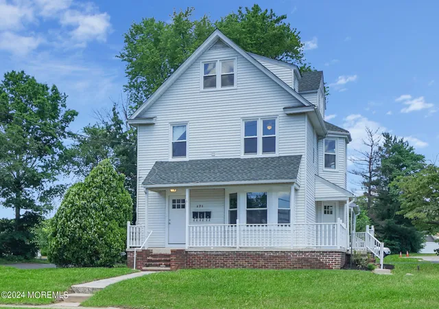 Homes for sale in Bellmawr, NJ | 121 E Browning Rd, Bellmawr, NJ 08031 | MLS# 22617941
