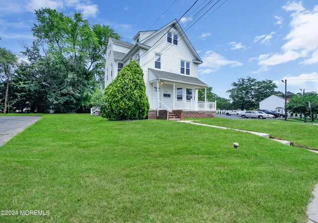 Homes for sale in Bellmawr, NJ | 121 E Browning Rd, Bellmawr, NJ 08031 | MLS# 22617941