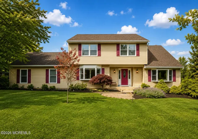 Homes for sale in Colts Neck, NJ | 73 Hillsdale Rd, Colts Neck, NJ 07722 | MLS# 22618007
