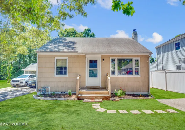 1st image of 618 Parkside Ave, Toms River, NJ 08753 | MLS# 22618473