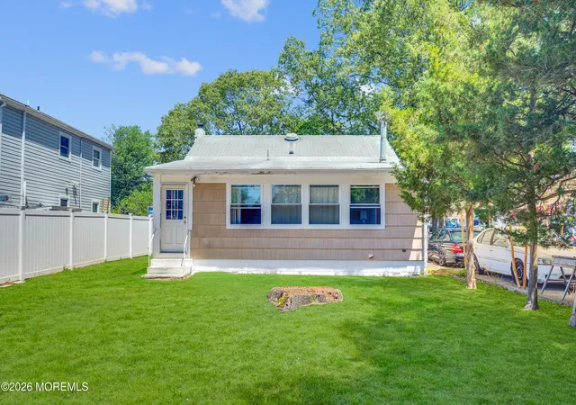 4th image of 618 Parkside Ave, Toms River, NJ 08753 | MLS# 22618473