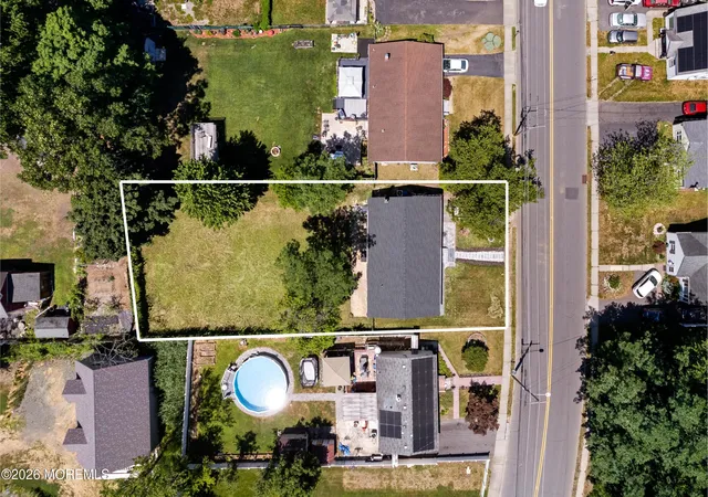 Homes for sale in Matawan, NJ | 298 Broad St, Matawan, NJ 07747 | MLS# 22617976