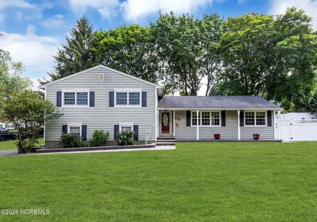 Homes for sale in Red Bank, NJ | 375 Oak Hill Rd, Red Bank, NJ 07701 | MLS# 22618272
