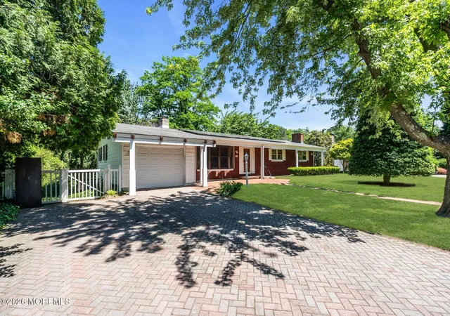 2nd image of 39 Court Dr, Shrewsbury Boro, NJ 07702 | MLS# 22617993