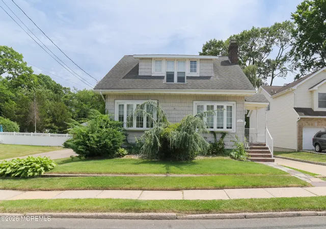19th image of 331 Portia St, South Amboy, NJ 08879 | MLS# 22618091