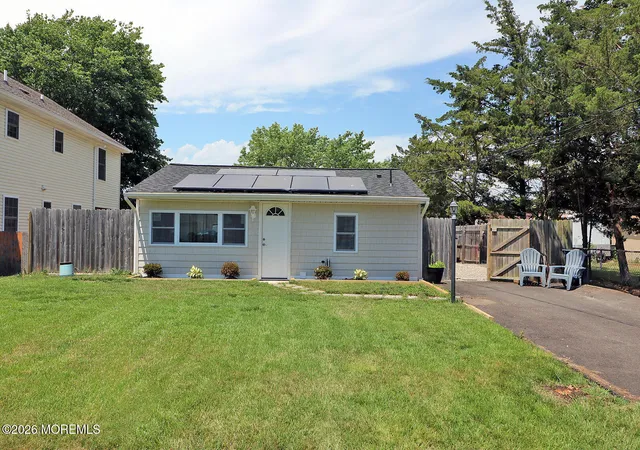 2nd image of 1016 Waterview Wy, Forked River, NJ 08731 | MLS# 22618428