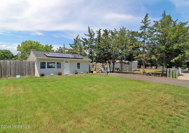 3rd image of 1016 Waterview Wy, Forked River, NJ 08731 | MLS# 22618428