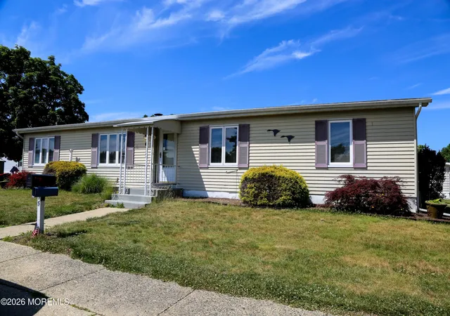 Homes for sale in Freehold, NJ | 615 Jerome Pl, Freehold, NJ 07728 | MLS# 22618138