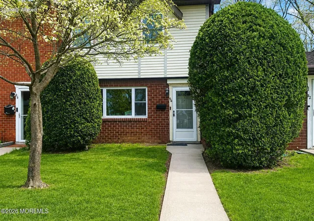 2nd image of 94 Belinda Ct #94, Brick, NJ 08724 | MLS# 22618735