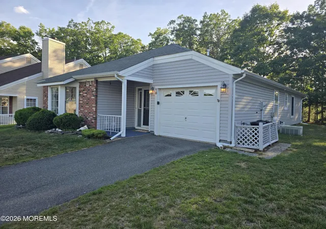 Homes for sale in Barnegat, NJ | 16 Cottonwood Dr, Barnegat, NJ 08005 | MLS# 22618196