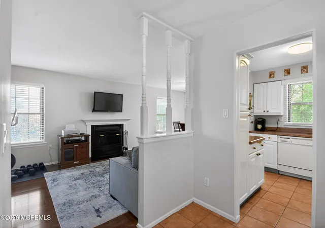 4th image of 1311 Wellington Pl, Matawan, NJ 07747 | MLS# 22618056