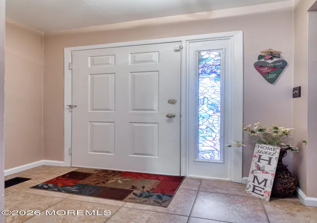 Homes for sale in Manalapan, NJ | 192 Longwood Dr #19-2, Manalapan, NJ 07726 | MLS# 22618317