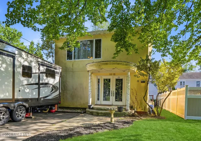 Photo 3 of Sale Pending at 1012 Franklin Ave, Ocean, NJ 07712 | MLS# 22618613 | Listing updated on 2026-09-10