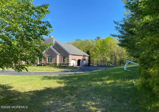 Homes for sale in Colts Neck, NJ | 97 Stone Hill Rd, Colts Neck, NJ 07722 | MLS# 22618109