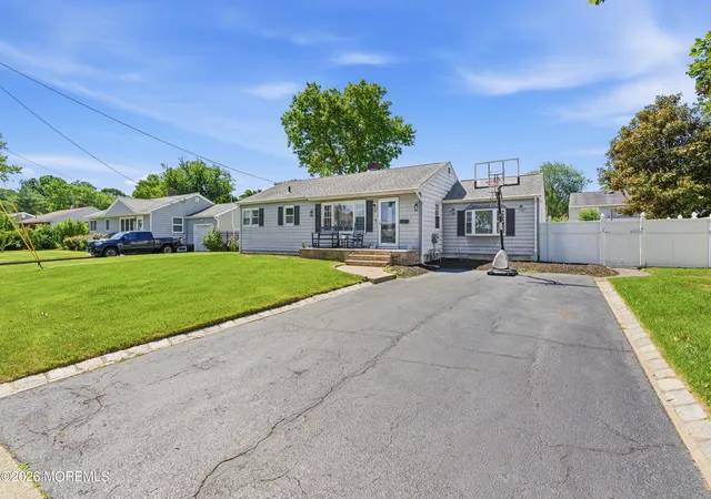 2nd image of 18 Maurice Ave, Holmdel, NJ 07733 | MLS# 22618114