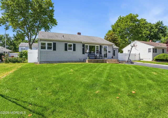 3rd image of 18 Maurice Ave, Holmdel, NJ 07733 | MLS# 22618114