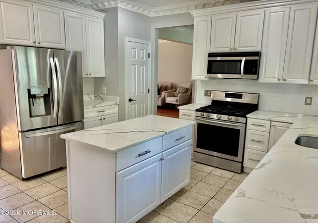 2nd image of 22 Kuzyk Rd, Cream Ridge, NJ 08514 | MLS# 22618131