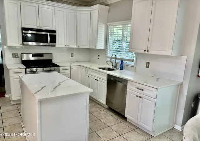 3rd image of 22 Kuzyk Rd, Cream Ridge, NJ 08514 | MLS# 22618131