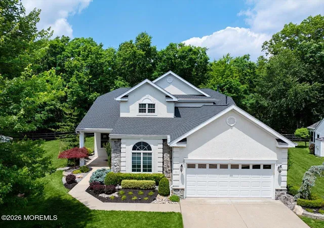 Photo 3 of Single family home for sale at 11 Sunningdale Ct, Jackson, NJ 08527 | MLS# 22618142 | Listing updated on 2026-10-05