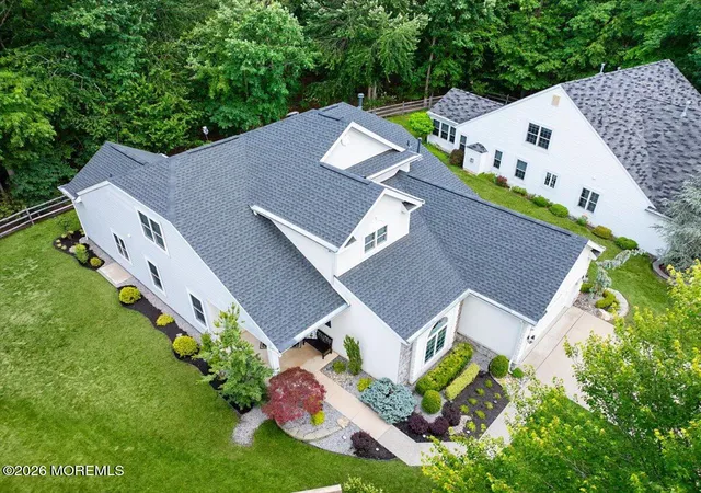 Photo 4 of Single family home for sale at 11 Sunningdale Ct, Jackson, NJ 08527 | MLS# 22618142 | Listing updated on 2026-10-05