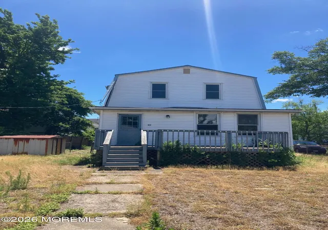 Homes for sale in Keansburg, NJ | 75 Washington Ave, Keansburg, NJ 07734 | MLS# 22618146