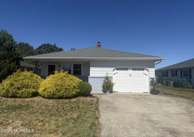 Homes for sale in Toms River, NJ | 485 Saint Thomas Dr, Toms River, NJ 08757 | MLS# 22618208