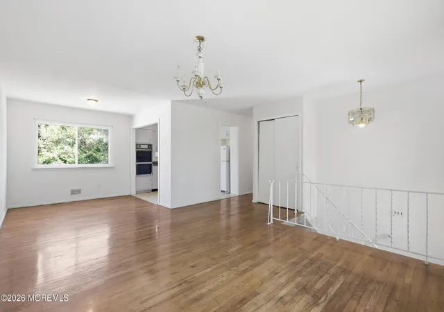 4th image of 14 Woodridge Ave, Toms River, NJ 08755 | MLS# 22618313