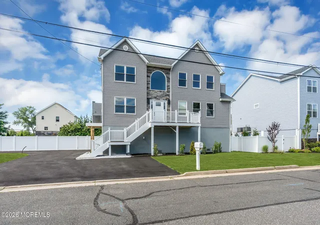 2nd image of 707 Prospect Ave, Union Beach, NJ 07735 | MLS# 22618580