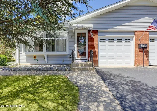 2nd image of 41 Hudson Pkwy #A, Whiting, NJ 08759 | MLS# 22618476