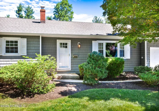35th image of 5 Camelot Dr, East Brunswick, NJ 08816 | MLS# 22618341