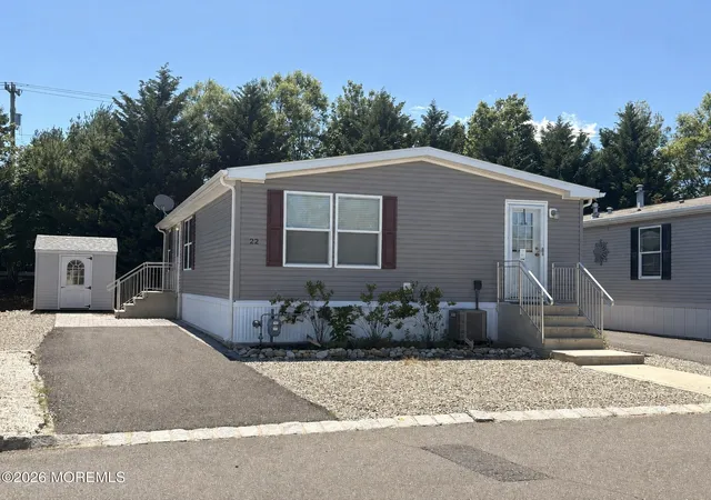 Homes for sale in Manahawkin, NJ | 22 Baltimore Ave, Manahawkin, NJ 08050 | MLS# 22618468