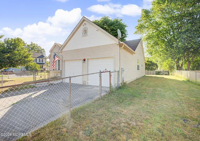 5th image of 128 Greenwood Lake Rd, Little Egg Harbor Twp, NJ 08087 | MLS# 22618365
