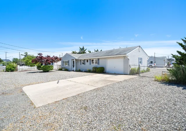 Homes for sale in Barnegat, NJ | 258 Bayshore Dr, Barnegat, NJ 08005 | MLS# 22618449