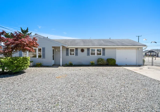 Homes for sale in Barnegat, NJ | 258 Bayshore Dr, Barnegat, NJ 08005 | MLS# 22618449