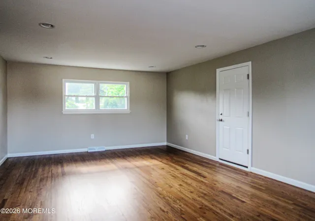 2nd image of 1000 Dove St, Toms River, NJ 08753 | MLS# 22618374