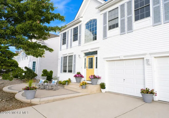 Homes for sale in Bayville, NJ | 8 Jibsail Dr, Bayville, NJ 08721 | MLS# 22618680