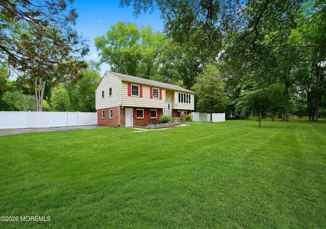 2nd image of 5017 Church Rd, Mount Laurel, NJ 08054 | MLS# 22619245